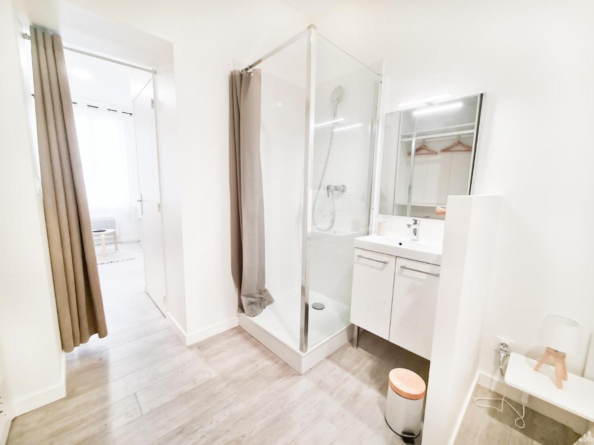 Le Valmy #2 - Cosy Studio - Grenoble Apartment ภายนอก รูปภาพ